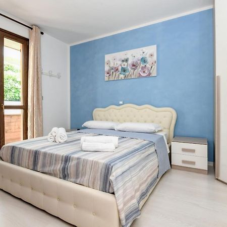 My Desenzano Holiday Apartment Дезенцано-дель-Гарда Экстерьер фото