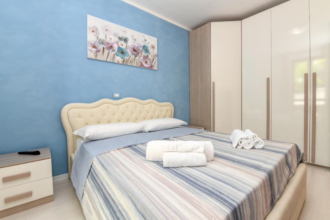 My Desenzano Holiday Apartment Дезенцано-дель-Гарда Экстерьер фото