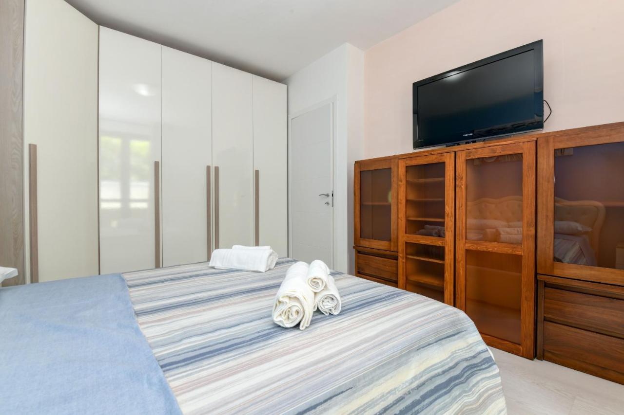 My Desenzano Holiday Apartment Дезенцано-дель-Гарда Экстерьер фото