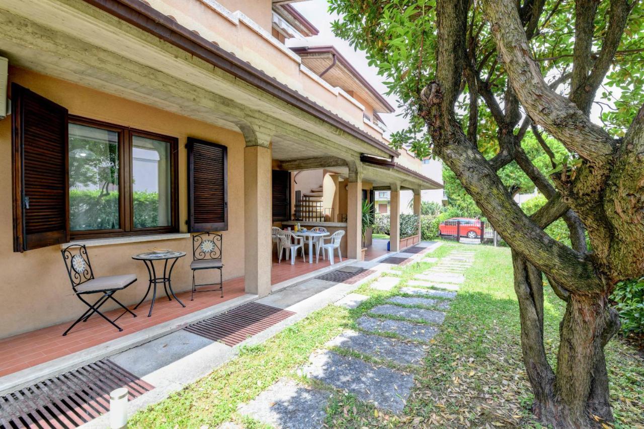 My Desenzano Holiday Apartment Дезенцано-дель-Гарда Экстерьер фото