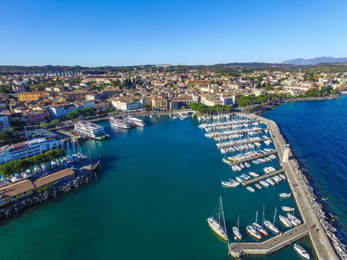 My Desenzano Holiday Apartment Дезенцано-дель-Гарда Экстерьер фото